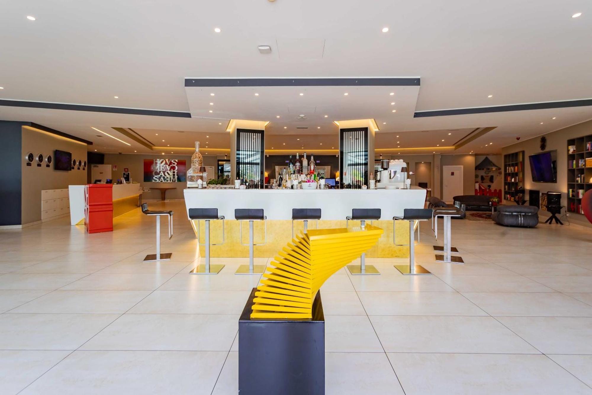 Ibis Styles Milano Est Settala Hotell Exteriör bild