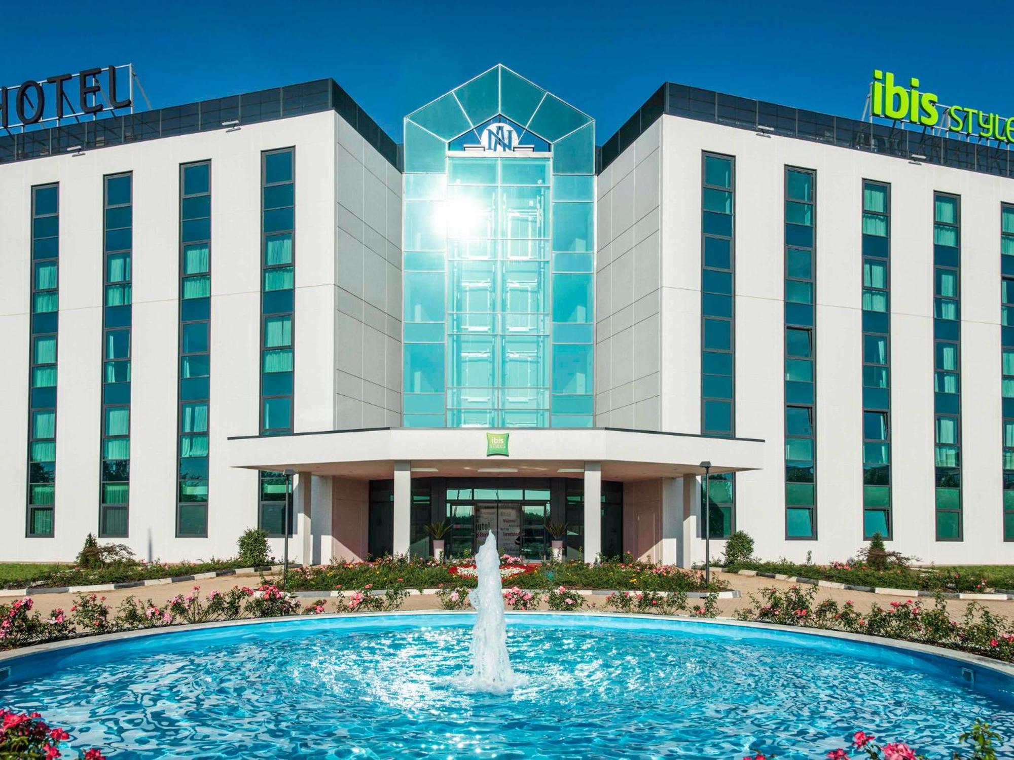 Ibis Styles Milano Est Settala Hotell Exteriör bild
